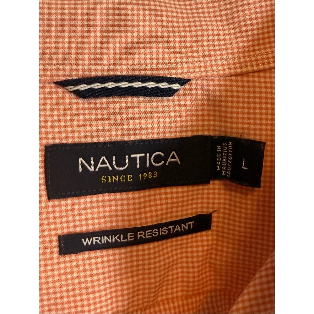 Nautica Button Down Shirt Wrinkle Resistant Long Sleeve Dress Shirt L - Picture 3 of 4